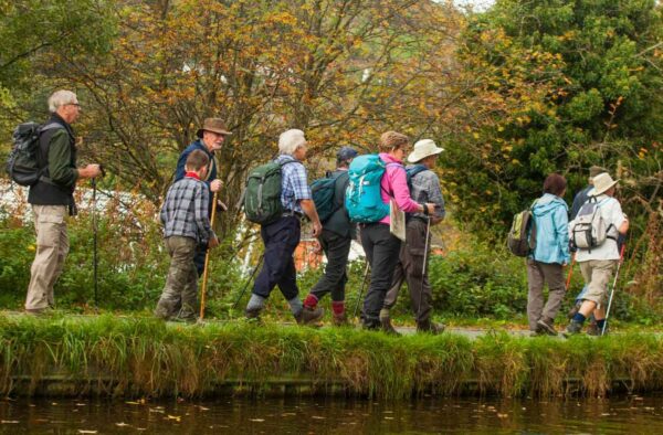 Walking along the Llangollen Canal